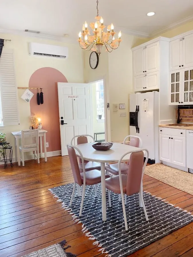 Holiday home Romantic 1885 Loft Steps From Pulaski Square Savannah United States